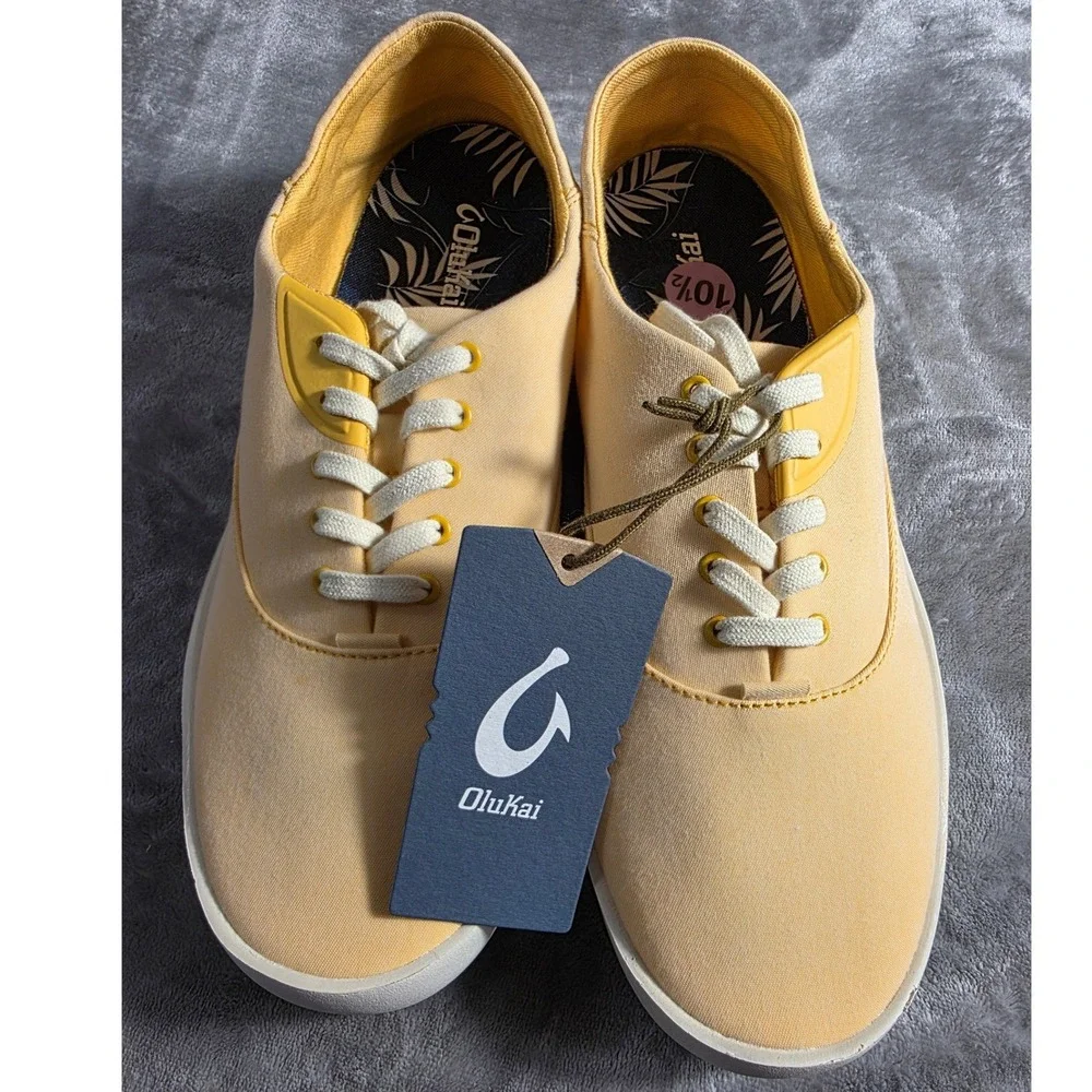 OluKai Tradewind Canvas Casual Sneakers Mens 10.5 Solar Glow Peach/Yellow NWOB